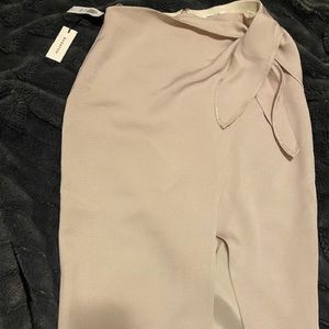 Wrapping Skirt. Size 6.